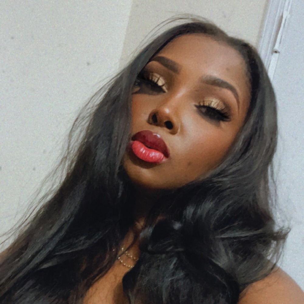 Meet your Posher, Queenii